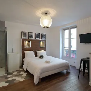 Studio De Charme Proche Tour Eiffel Et Rue Cler Appartamento